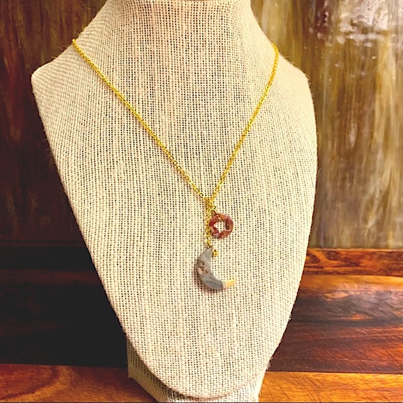 Handmade Agate Moon and Star Charm Necklace - Picture 1 of 2